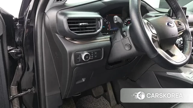 Ford Explorer 6th Generation 2022 Черный из Кореи, фото 4