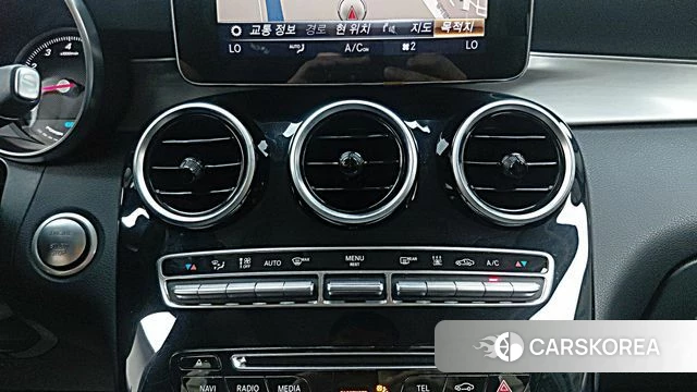 Mercedes-Benz GLC-Class X253 2018 Белый из Кореи, фото 4