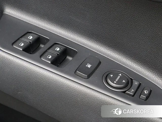 Kia Stonic 2019 Белый из Кореи, фото 4