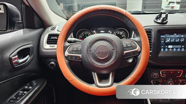 Jeep Compass 2nd Generation 2018 Белый из Кореи, фото 4