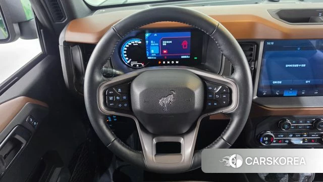 Ford Bronco 6th Generation 2024 Зеленый из Кореи, фото 4