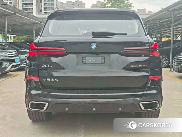 BMW X5 2026 Черный из Китая, фото 4