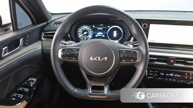 Kia K5 3rd generation 2023 Белый из Кореи, фото 4