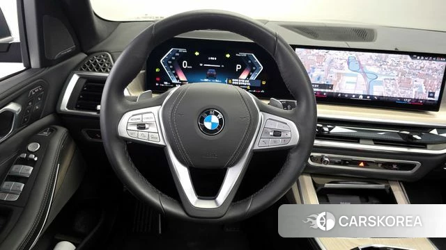 BMW X7 (G07) 2025 Черный из Кореи, фото 4
