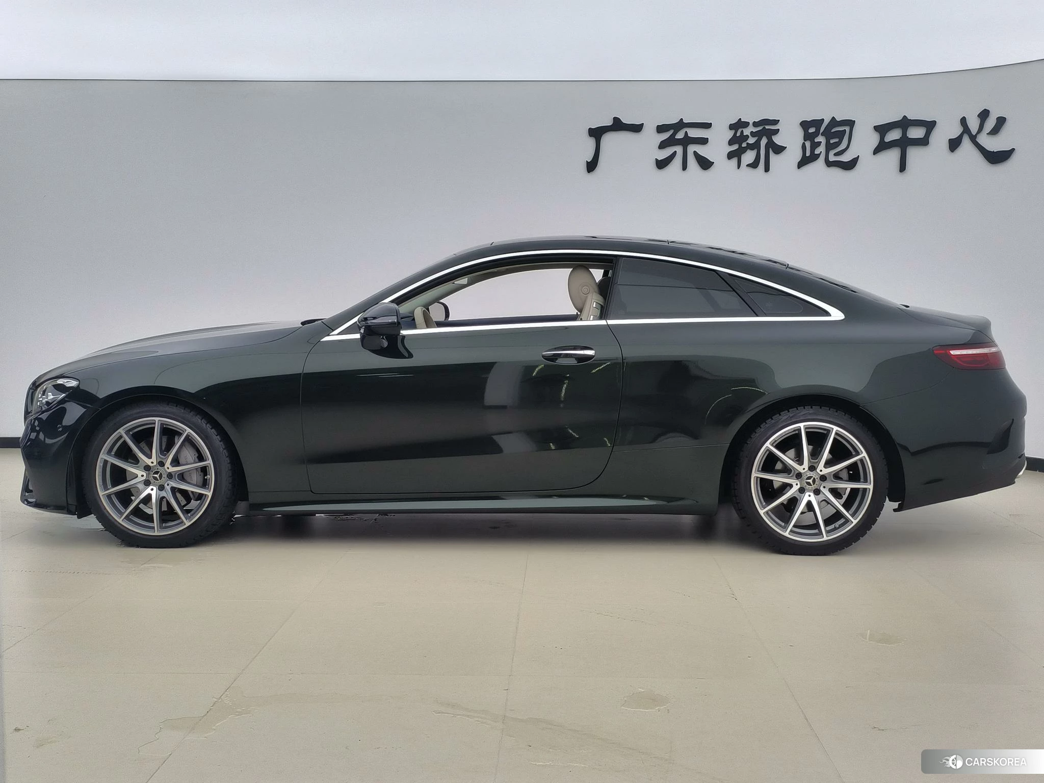 Mercedes-Benz E-class (imported) 2020 Зеленый из Китая, фото 4