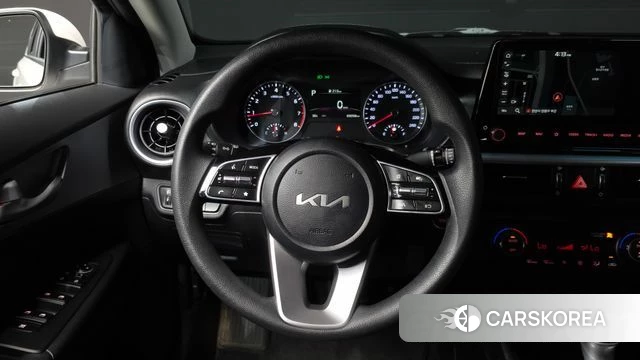 Kia The New K3 2nd generation 2022 Белый из Кореи, фото 4