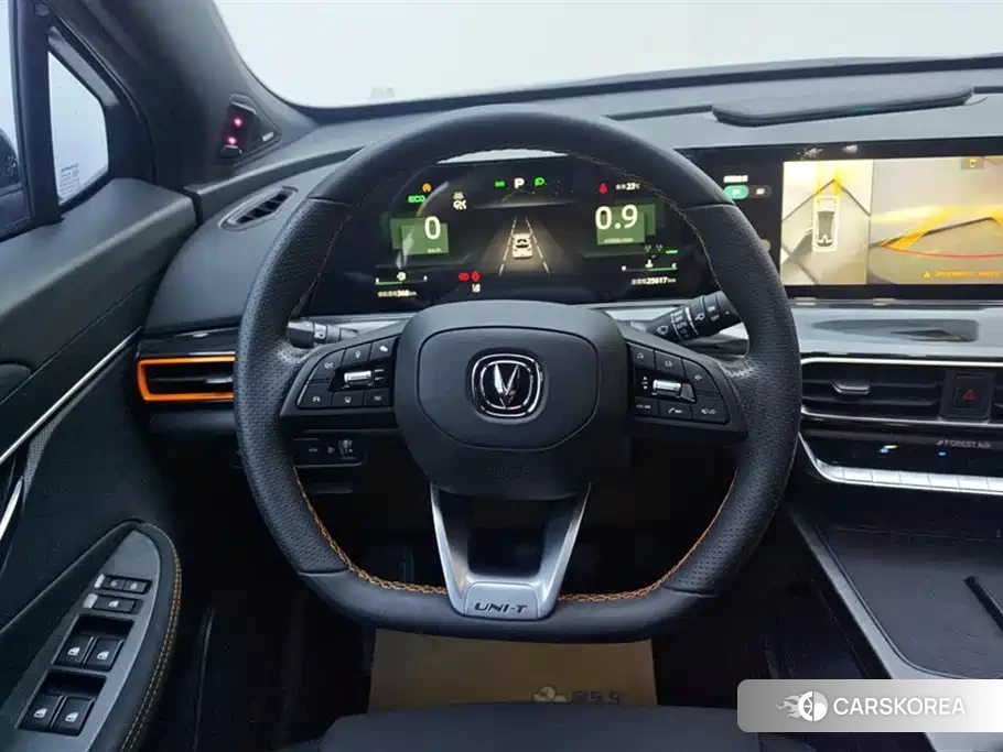 Chang'an Changan UNI-T 2022 Черный из Китая, фото 4