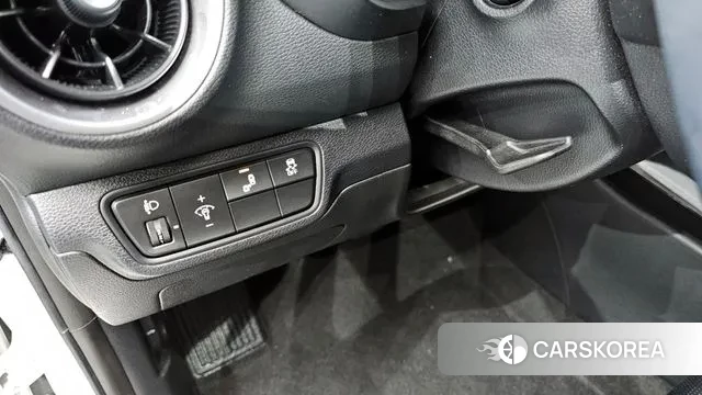 Kia The New K3 2nd generation 2021 Белый из Кореи, фото 4