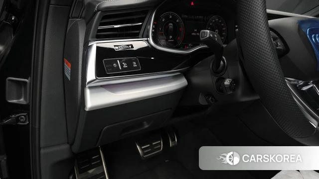 Audi Q7 (4M) 2026 Черный из Кореи, фото 4
