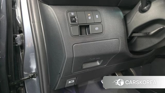 Hyundai Staria 2024 Серый из Кореи, фото 4