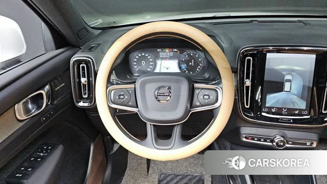 Volvo XC40 2020 Белый из Кореи, фото 4