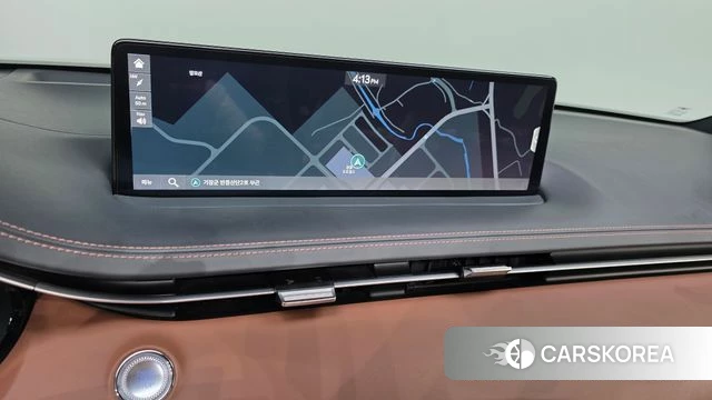 Genesis GV70 2023 Черный из Кореи, фото 4