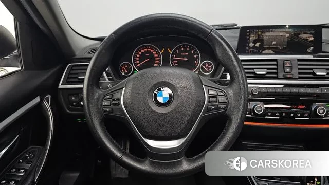 BMW 3 Series (F30) 2018 Белый из Кореи, фото 4