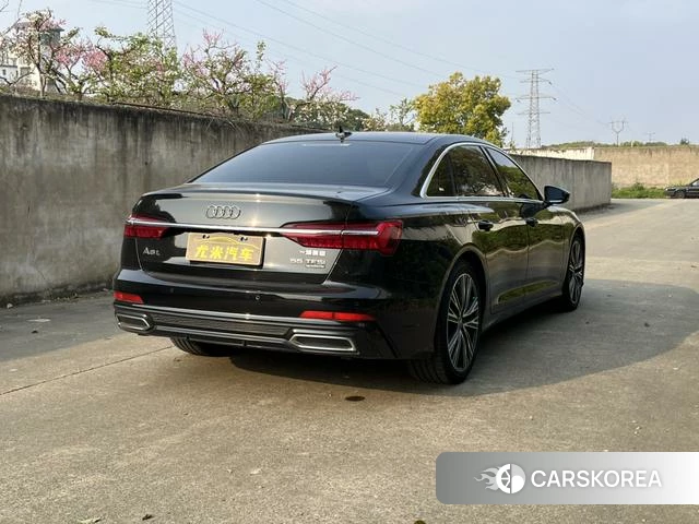 Audi A6L 2021 Черный из Китая, фото 4