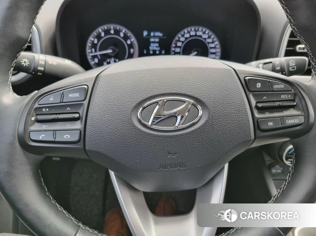 Hyundai Venue 2019 Белый из Кореи, фото 4