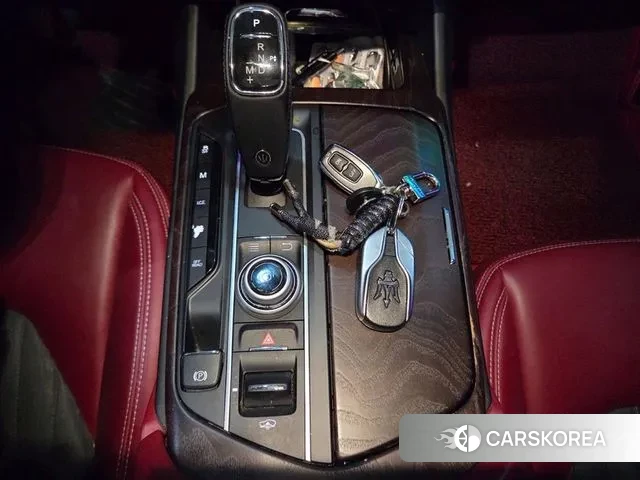 Maserati Levante 2018 Серебристо-серый из Кореи, фото 4