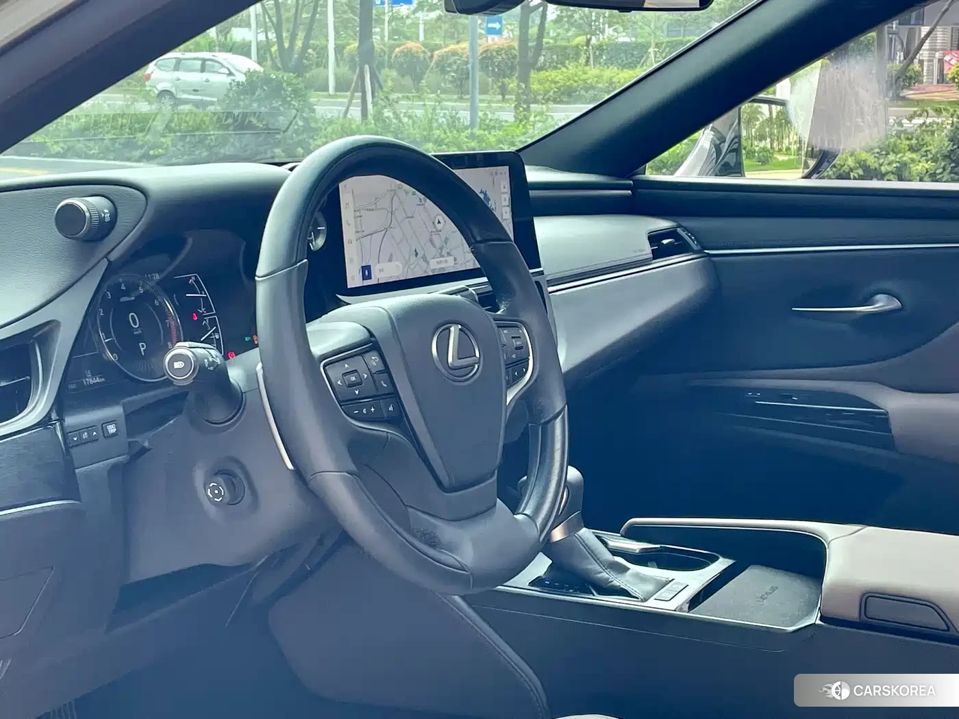 Lexus ES 2023 Silver/gray из Китая, фото 4