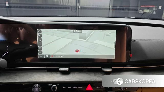 Kia Carnival 4th generation 2023 Белый из Кореи, фото 4