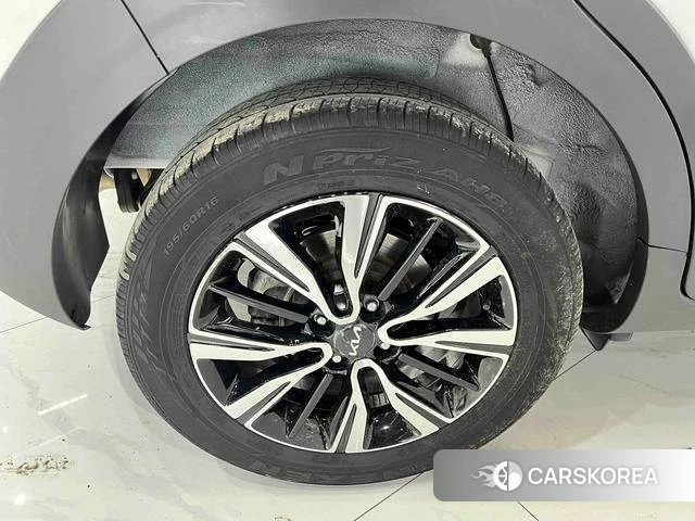 Kia Yi Ran 2023 Белый из Китая, фото 4