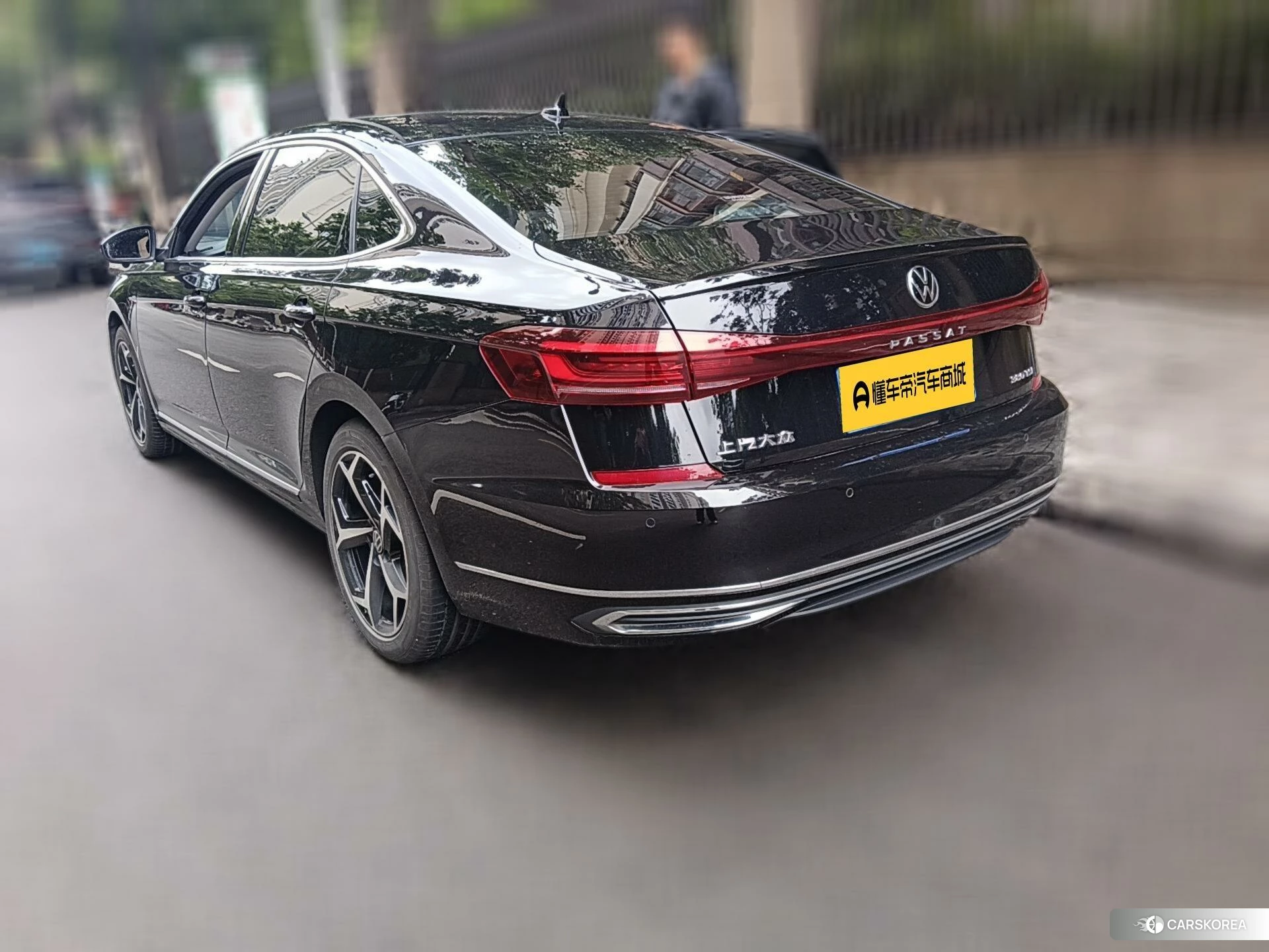Volkswagen Passat 2023 Черный из Китая, фото 4
