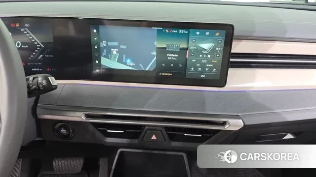 Ssangyong Torres EVX 2023 Черный из Кореи, фото 4