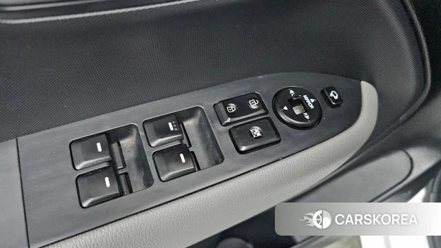 Kia The New Kia Ray 2023 Белый из Кореи, фото 4