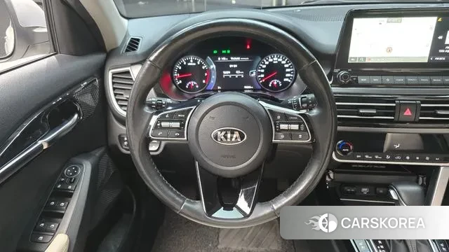 Kia Seltos 2021 Белый из Кореи, фото 4