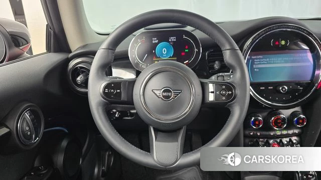 Mini Cooper 2022 Красный из Кореи, фото 4
