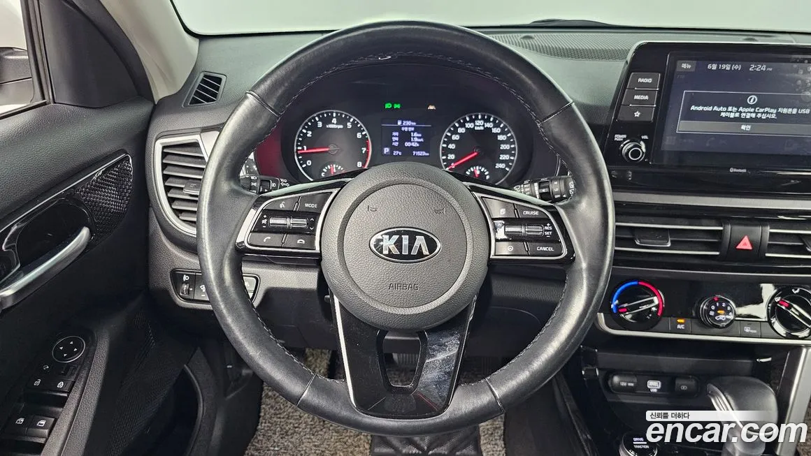 Kia Seltos 2019 Белый из Кореи, фото 4