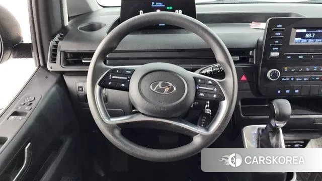 Hyundai Staria 2022 Серебристо-серый из Кореи, фото 4