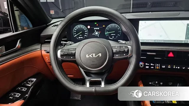 Kia The New K5 3rd generation 2023 Черный из Кореи, фото 4