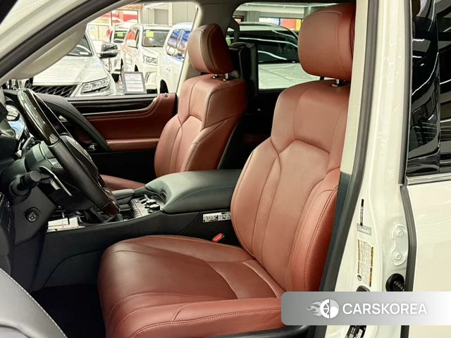 Lexus LX 2021 Белый из Китая, фото 4