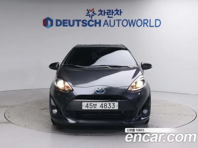 Toyota Prius C id 2657286 из Кореи 4