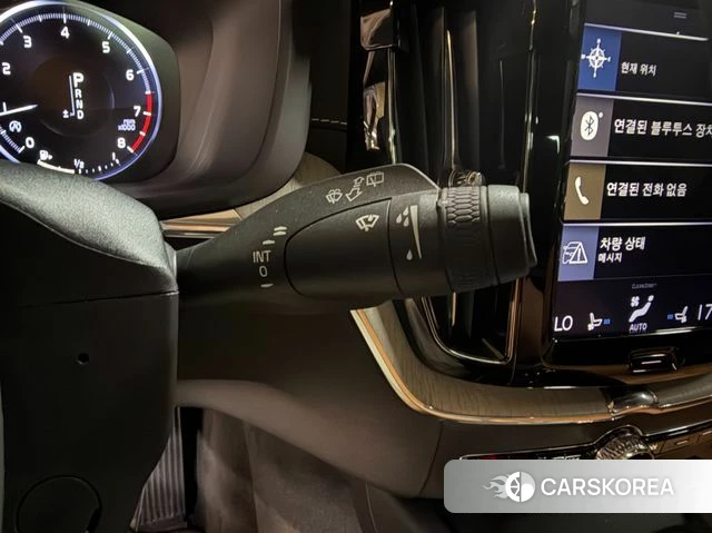 Volvo XC60 second Generation 2020 Черный из Кореи, фото 4
