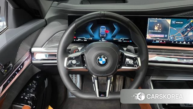 BMW 7 Series (G70) 2024 Черный из Кореи, фото 4