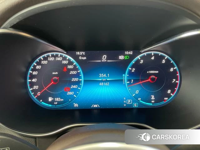 Mercedes-Benz GLC 2020 Белый из Китая, фото 4