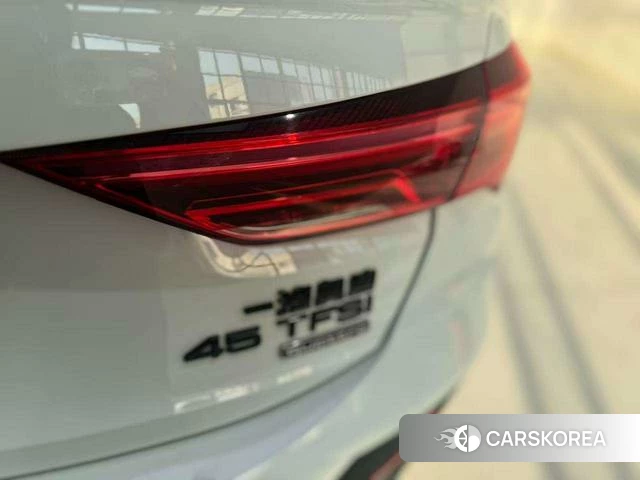 Audi Q3 Sportback 2023 Белый из Китая, фото 4