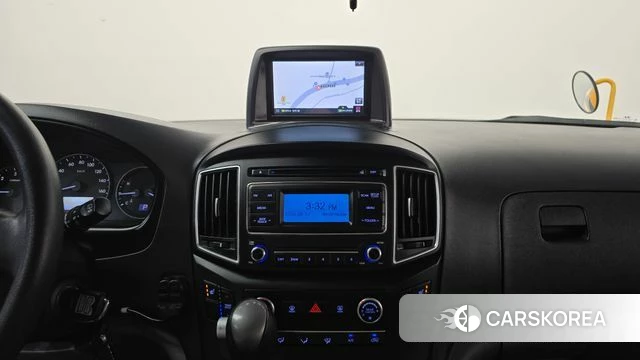 Hyundai The New Grand Starex 2019 Желтый из Кореи, фото 4