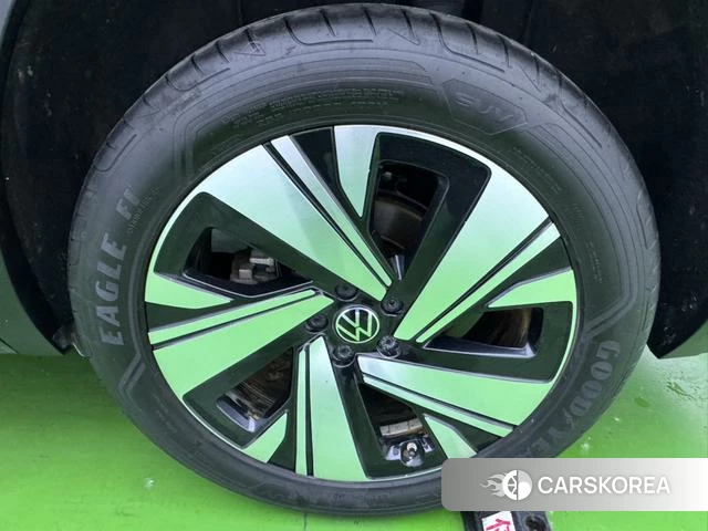 Volkswagen Tourang 2022 Черный из Китая, фото 4
