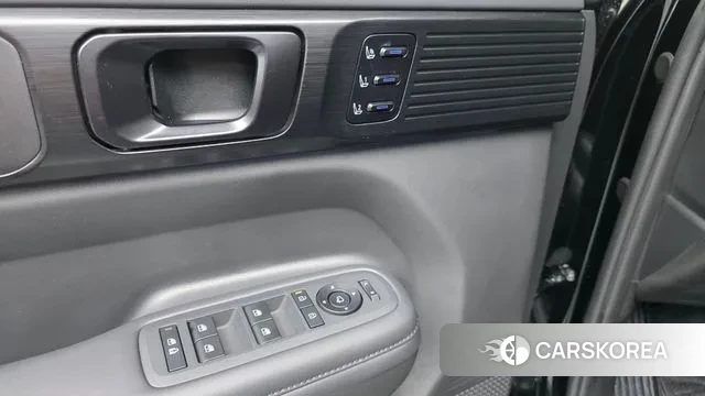 Hyundai Santa Fe (MX5) 2023 Черный из Кореи, фото 4