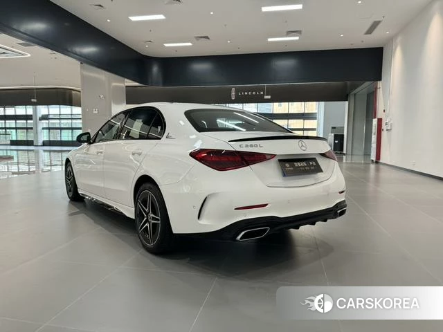 Mercedes-Benz Class C 2024 Белый из Китая, фото 4