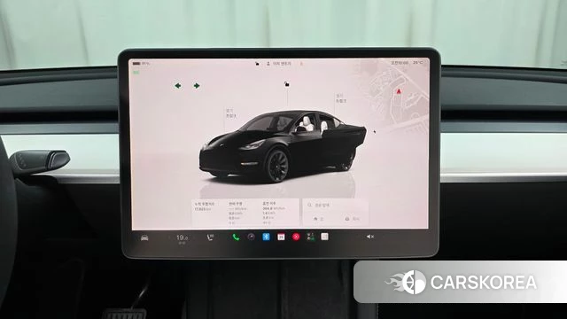 Tesla Model Y 2023 Черный из Кореи, фото 4