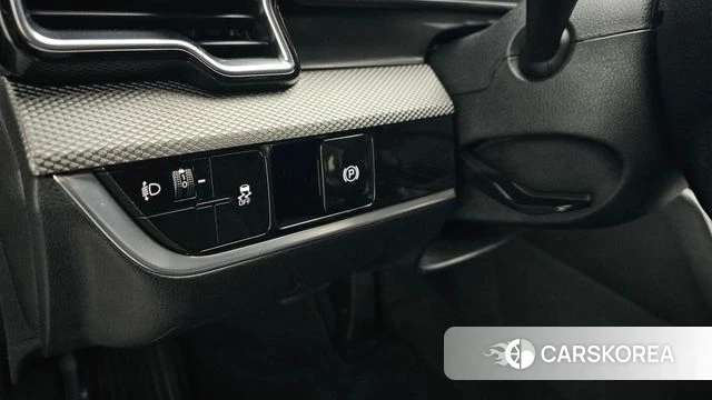 Kia Sportage 5th Generation 2023 Белый из Кореи, фото 4