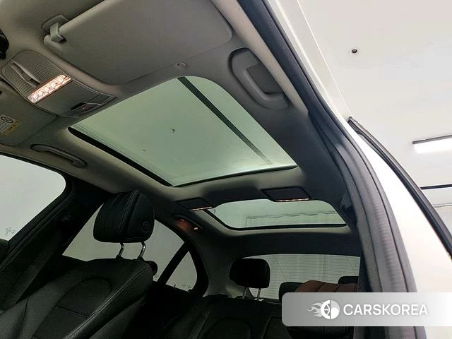 Mercedes-Benz Class C 2021 Белый из Китая, фото 4