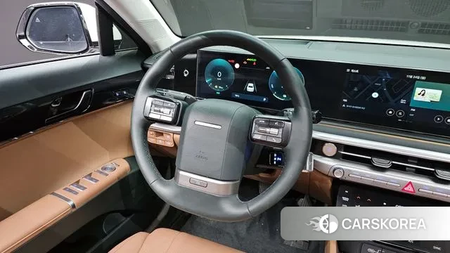 Hyundai Grandeur Hybrid (GN7) 2023 Белый из Кореи, фото 4