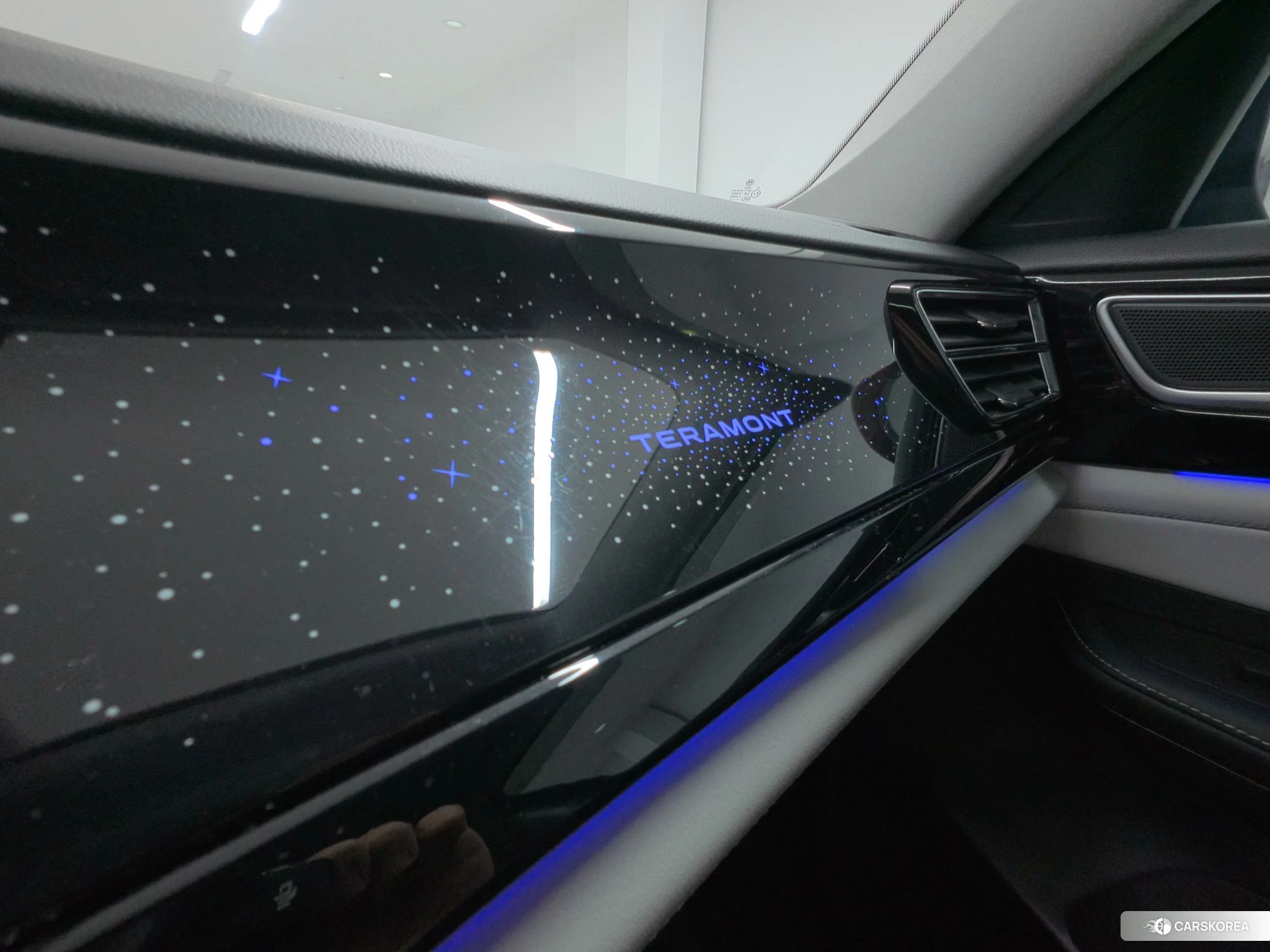 Volkswagen Tourang 2021 Черный из Китая, фото 4
