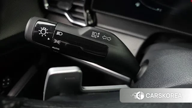 Kia Sportage 5th Generation Hybrid 2022 Белый из Кореи, фото 4