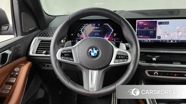 BMW X7 (G07) 2025 Песочный из Кореи, фото 4