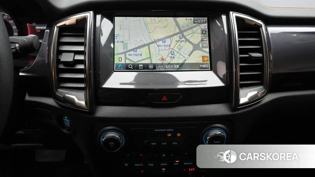 Ford Ranger 3rd Generation 2022 Белый из Кореи, фото 4