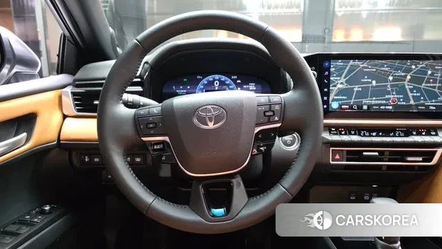 Toyota Camry (XV80) 2025 Белый из Кореи, фото 4